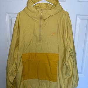 Nike Men’s Rain-jacket with Kangaroo Pouch